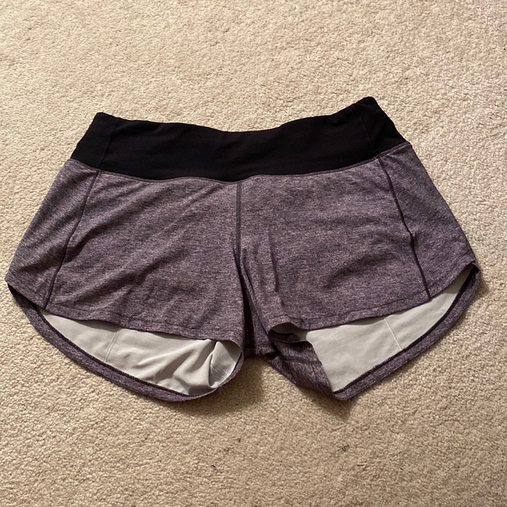 Lululemon Speed Up Shorts Size 6, Grey, 4” inches